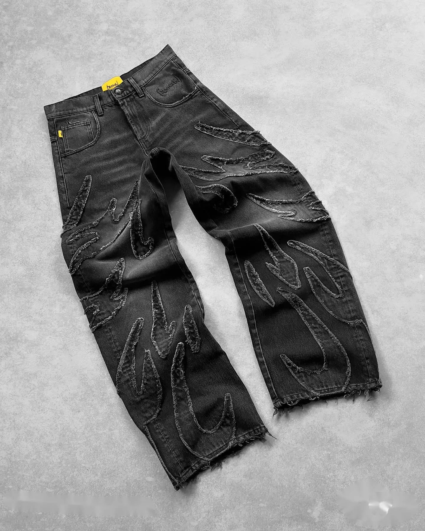 Distressed Baggy Jean