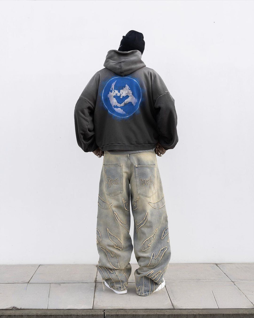 Distressed Baggy Jean