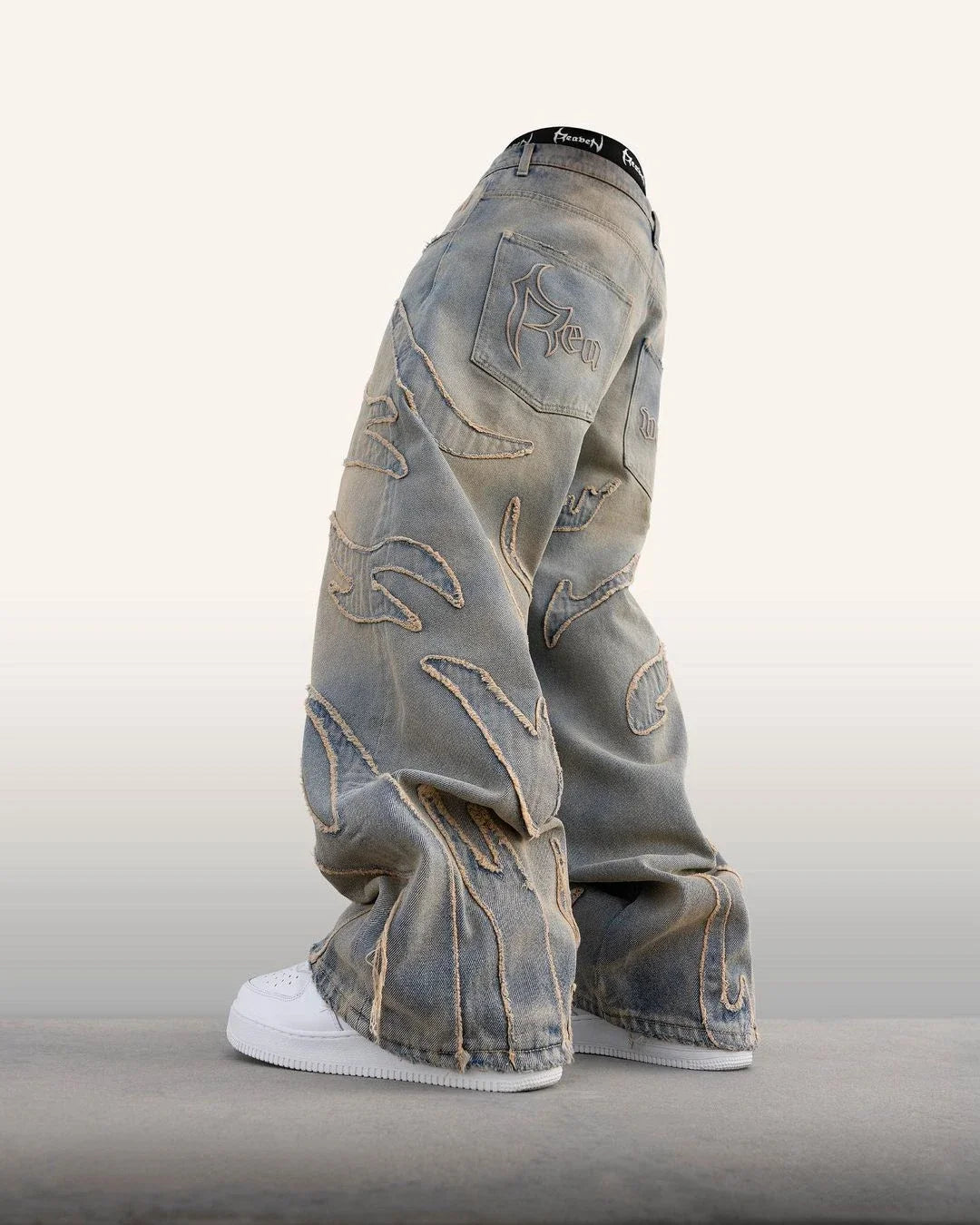 Distressed Baggy Jean